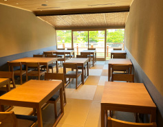 くぼ田 店舗内観